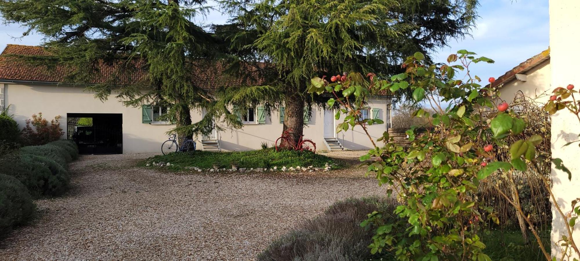 L'Alambic Villa Gondeville Екстериор снимка
